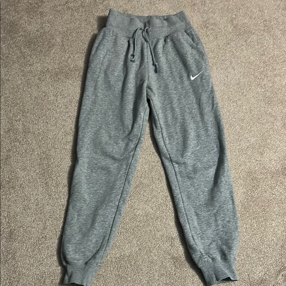 Nike Kids Heather Gray Joggers - Picture 1 of 5